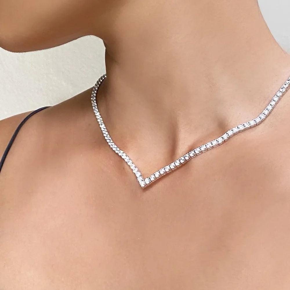 Chocker Elegance